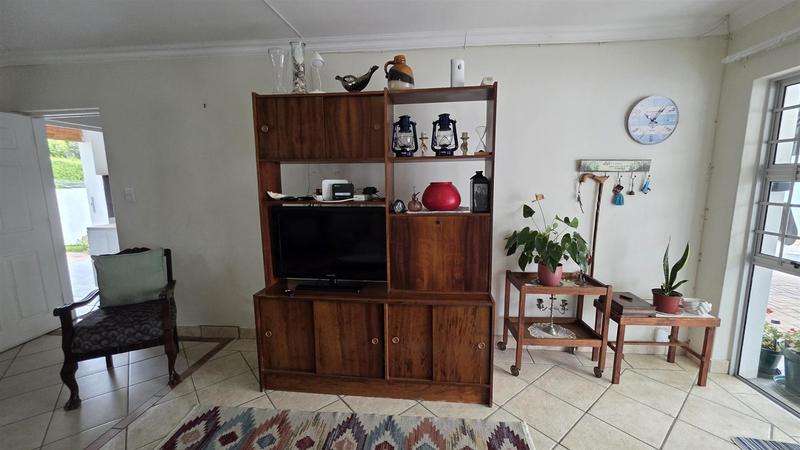 3 Bedroom Property for Sale in Fraaiuitsig Western Cape